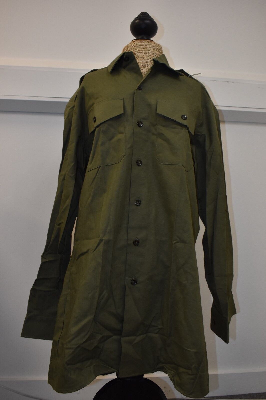 British Army General Service Shirt – OD Ben Sherman, Size 38/40"