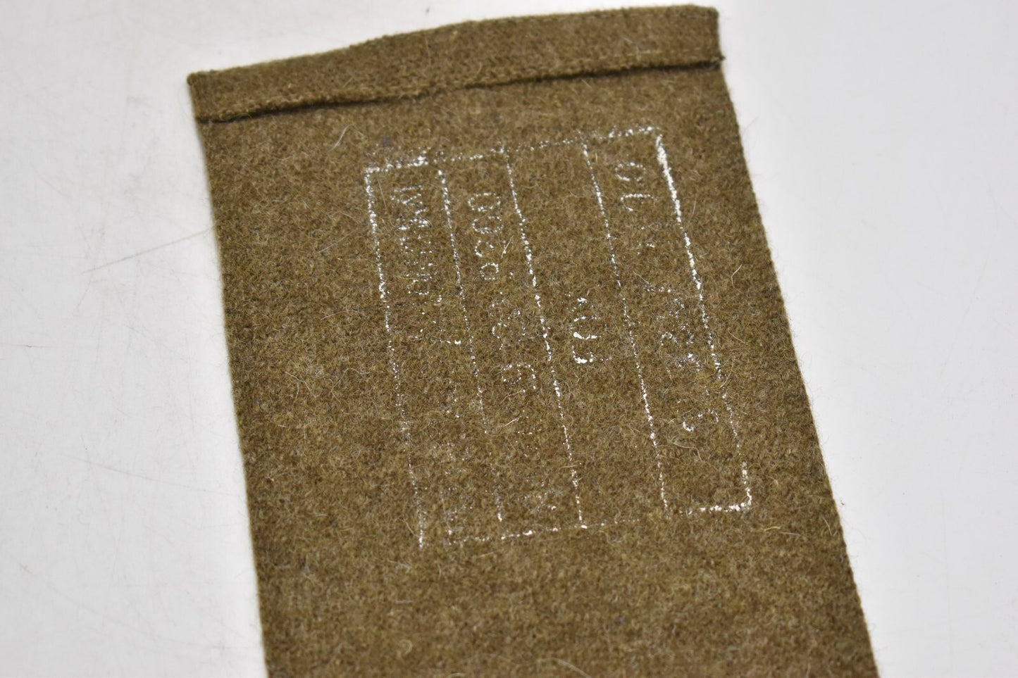 British Army WWI & WWII Khaki Puttees – 4" Width