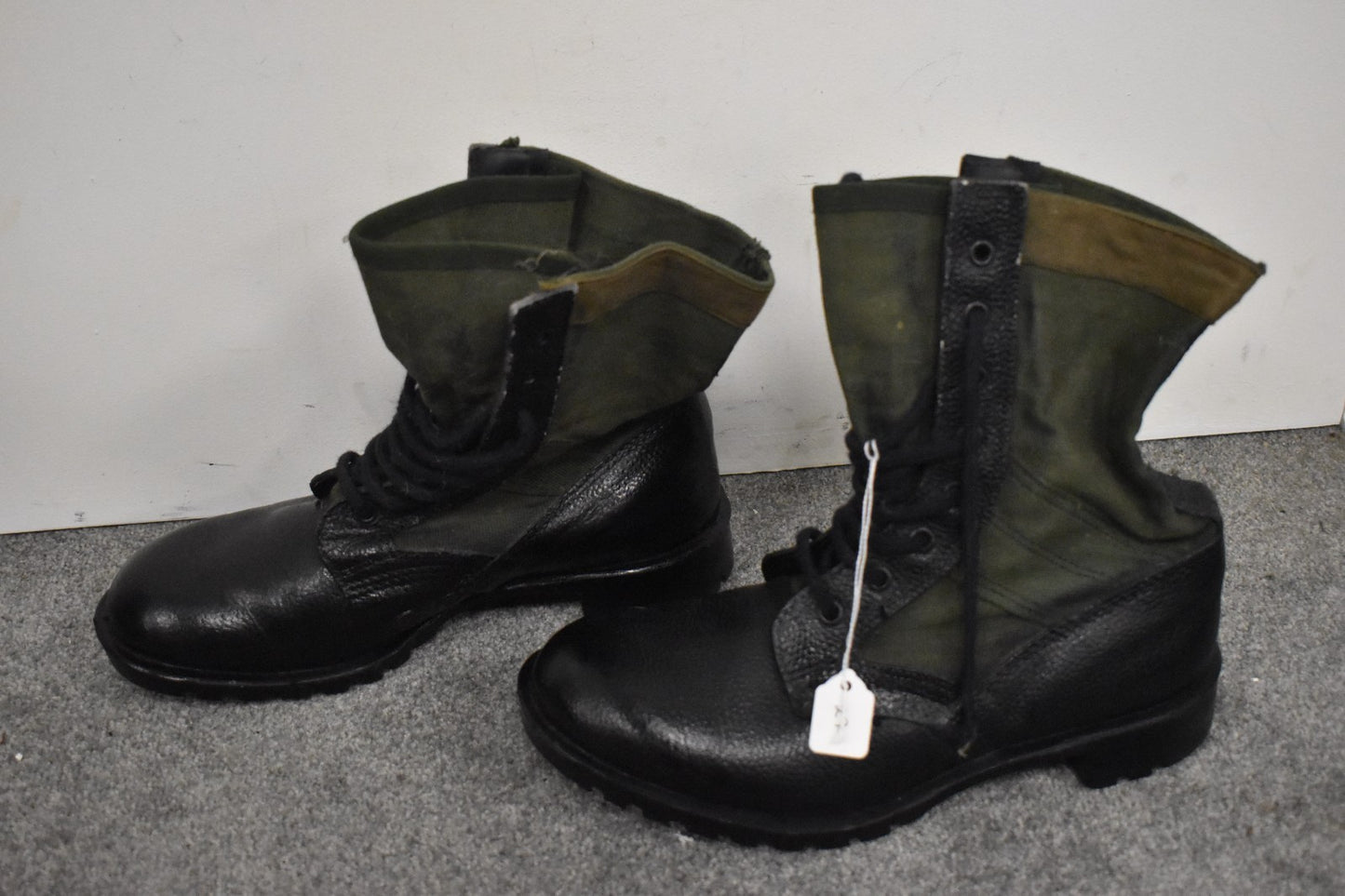 British Army Jungle Boots – UK Size 7 / EU 41