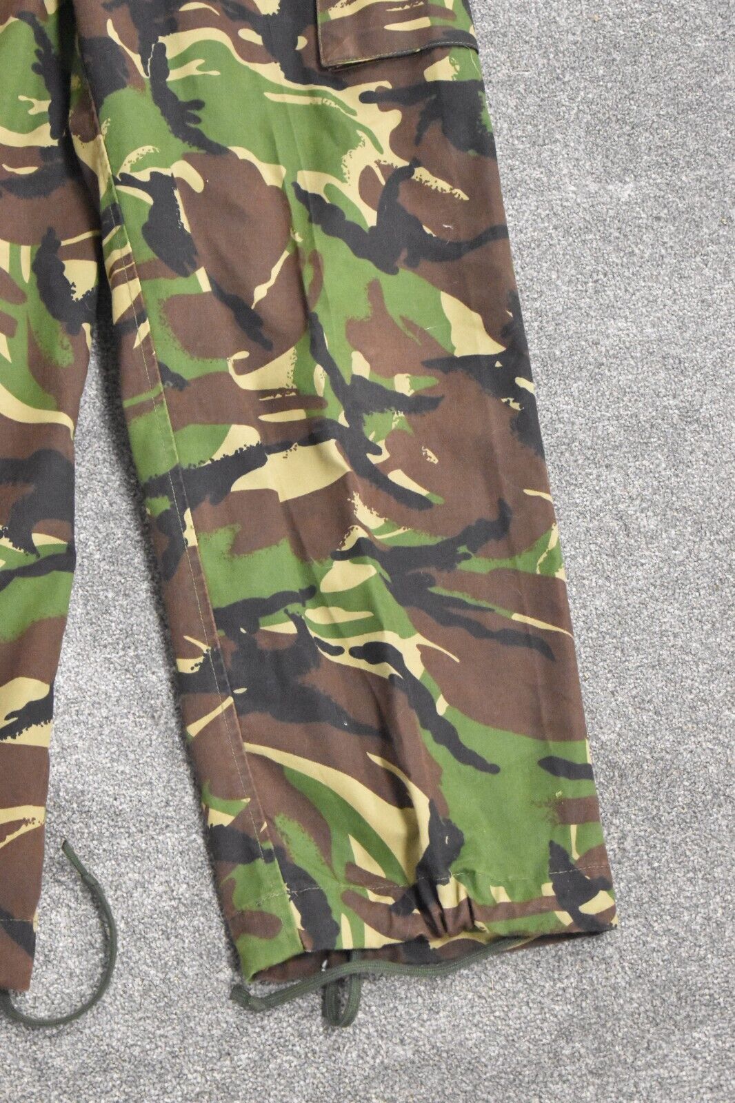 British Army DPM Lightweight Woodland Camo Combat Trousers – Size 75/76/92