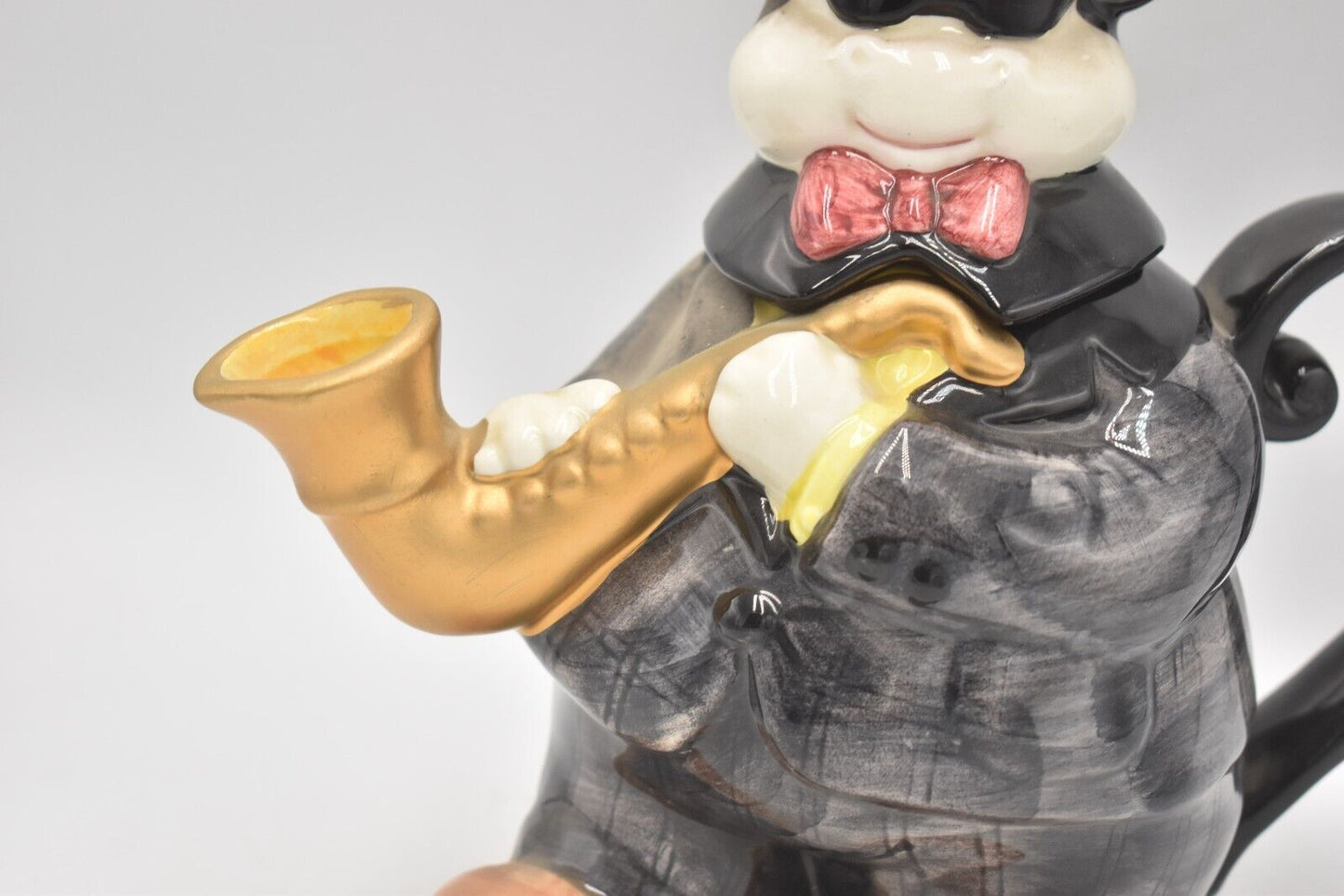 Vintage 1993 Fitz & Floyd Omnibus Saxophone Playing Cow Teapot – Decorative