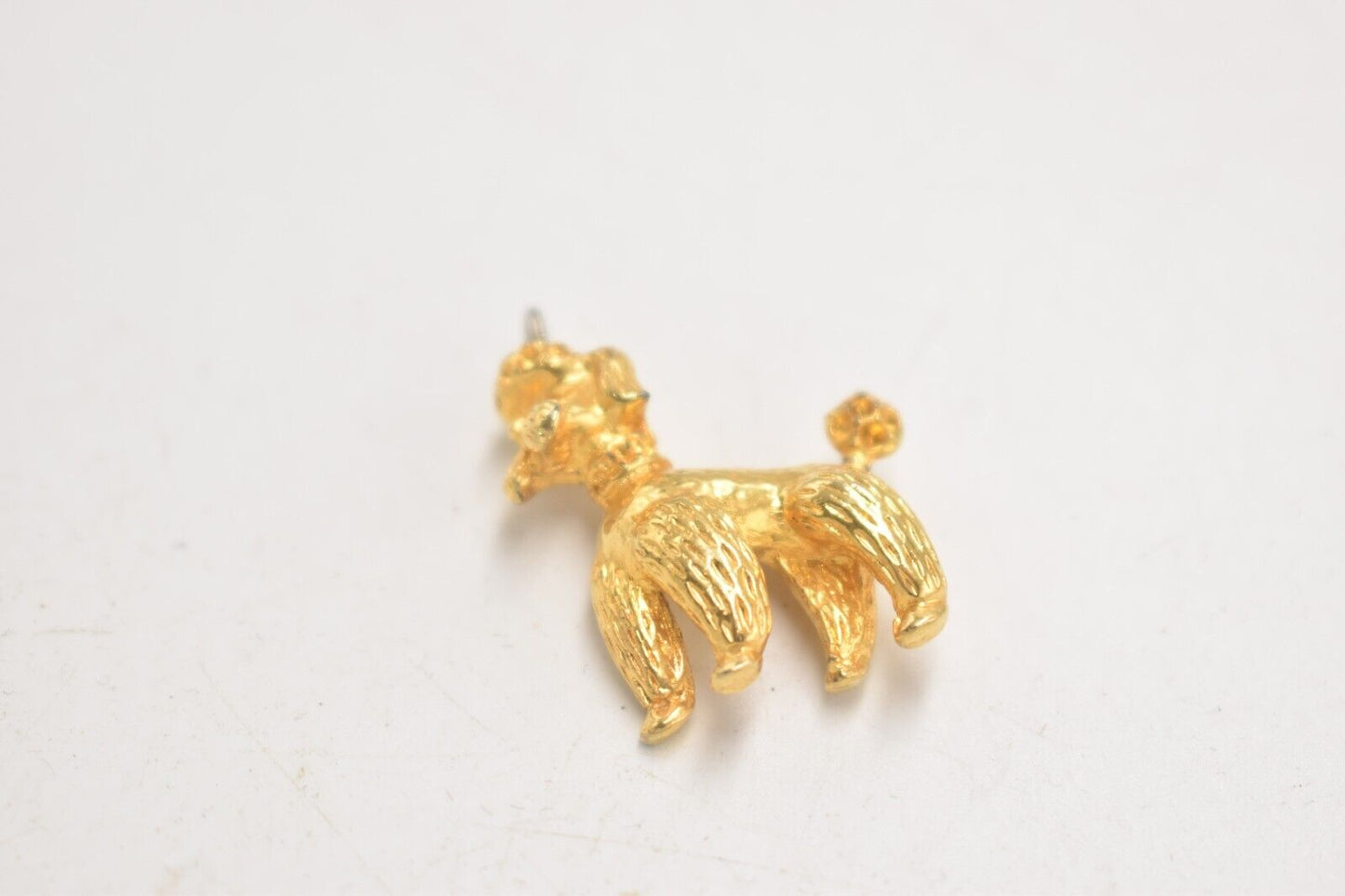 Vintage Gold Metal Poodle Dog Necklace Pendant 9.12g