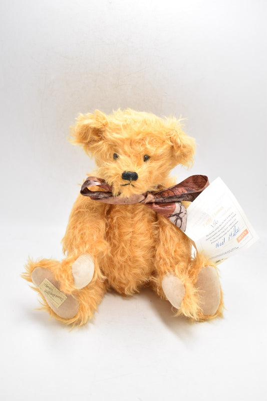 Deans Rag Book Co Taffy Thomas Teddy Bear – Retired & Tagged Limited Edition