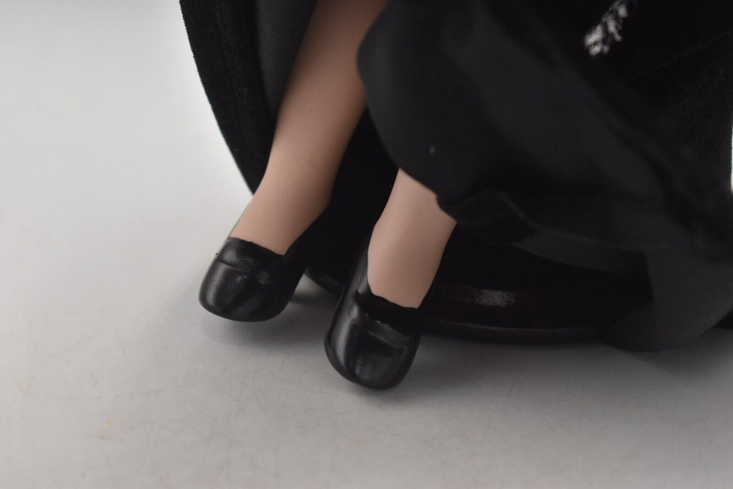 Vintage Park Lane Collection Porcelain Doll – Limited Edition Black Ballgown