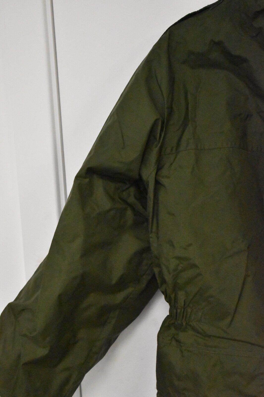 British Army/RAF Olive Green Foul Weather Waterproof Jacket – Size 180/100