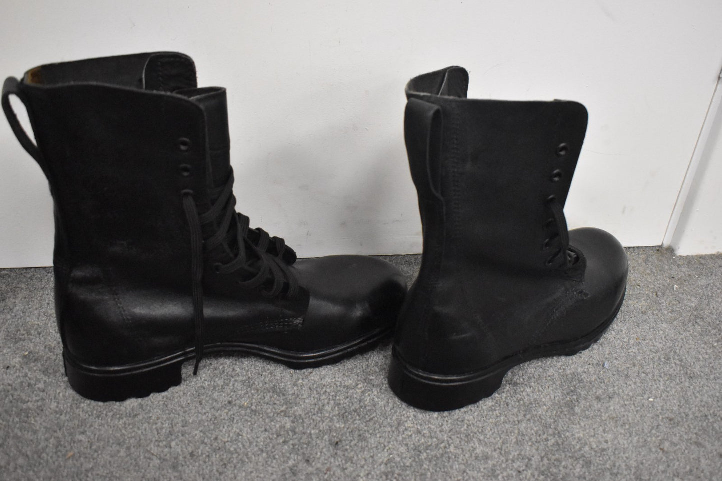 British Army DMS High Leg Combat Boots – Size UK 8.5 (270-98) – Dated 1989