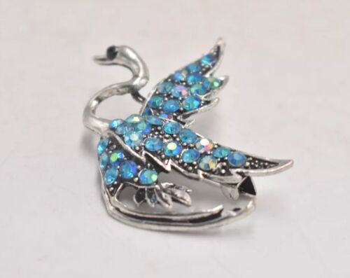 Vintage Crane Bird Brooch – Blue Rhinestone & Silver Tone Costume Jewellery