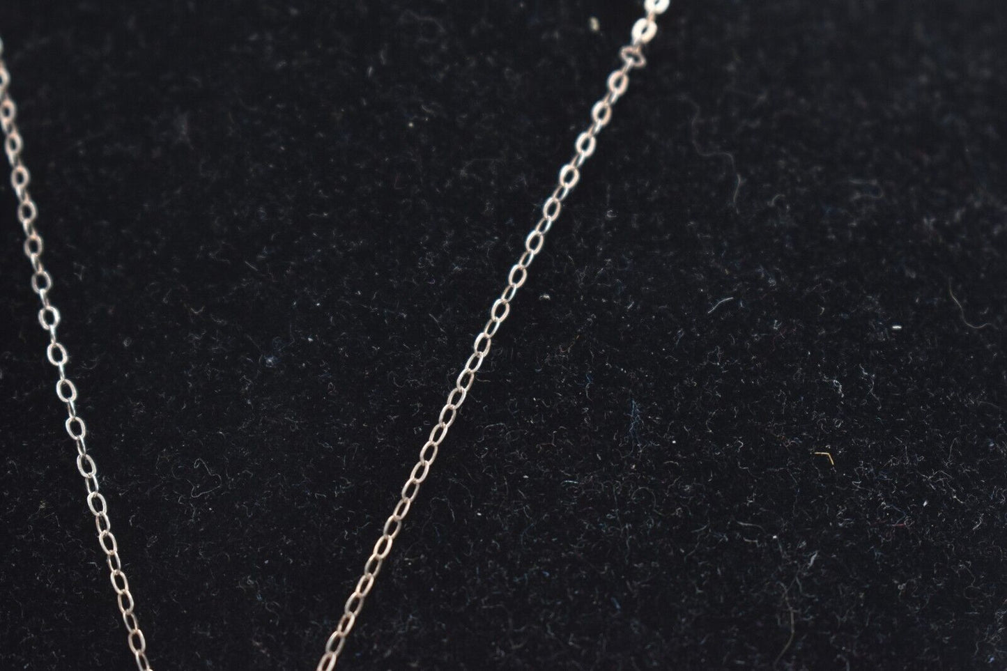 Vintage Sterling Silver 925 Necklace and Heart Locket Pendant 41cm