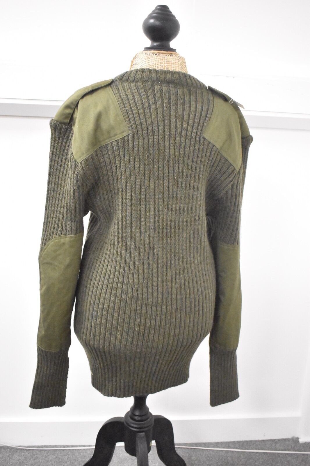 British Army Olive Green Wool Jumper Pullover Thermal Jersey - Size 100cm