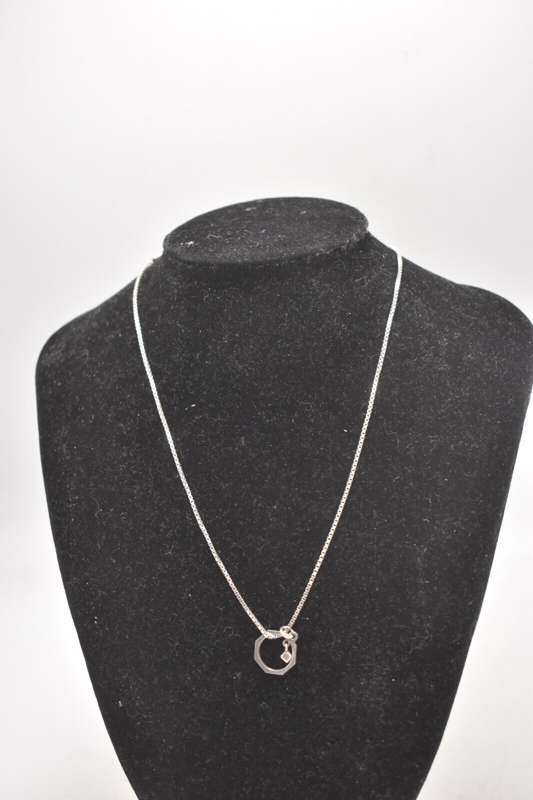 Vintage Sterling Silver 925 Black Agate Minimalist Pendant Necklace 42cm