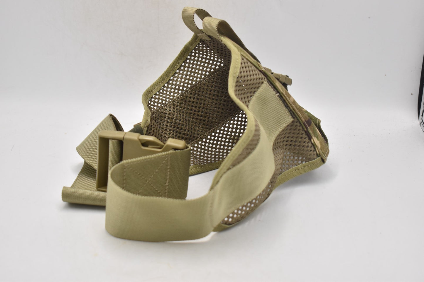 Kombat Water Bottle Belt System – Army Camouflage