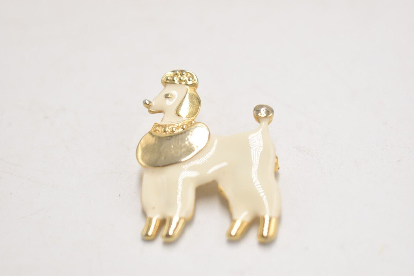 Vintage Poodle Dog Brooch – Cream & Gold Tone Women's Jewellery, 4cm