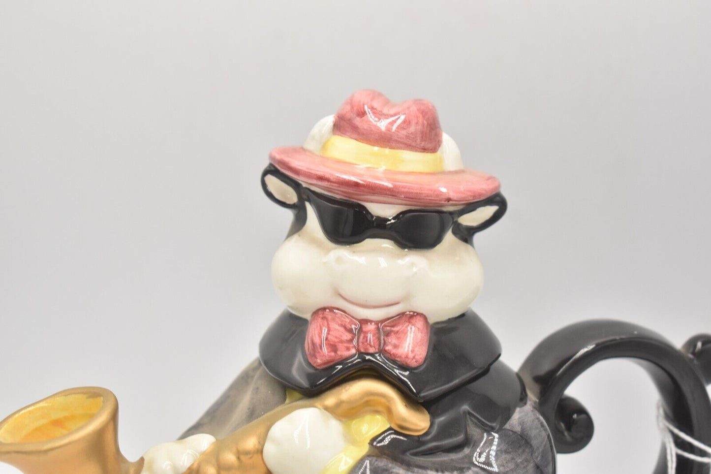 Vintage 1993 Fitz & Floyd Omnibus Saxophone Playing Cow Teapot – Decorative