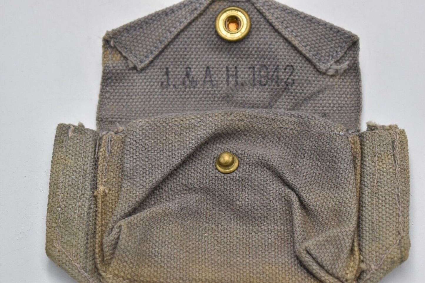 British Army RAF WWII Pistol Ammunition Pouch – 1942 Dated Webbing