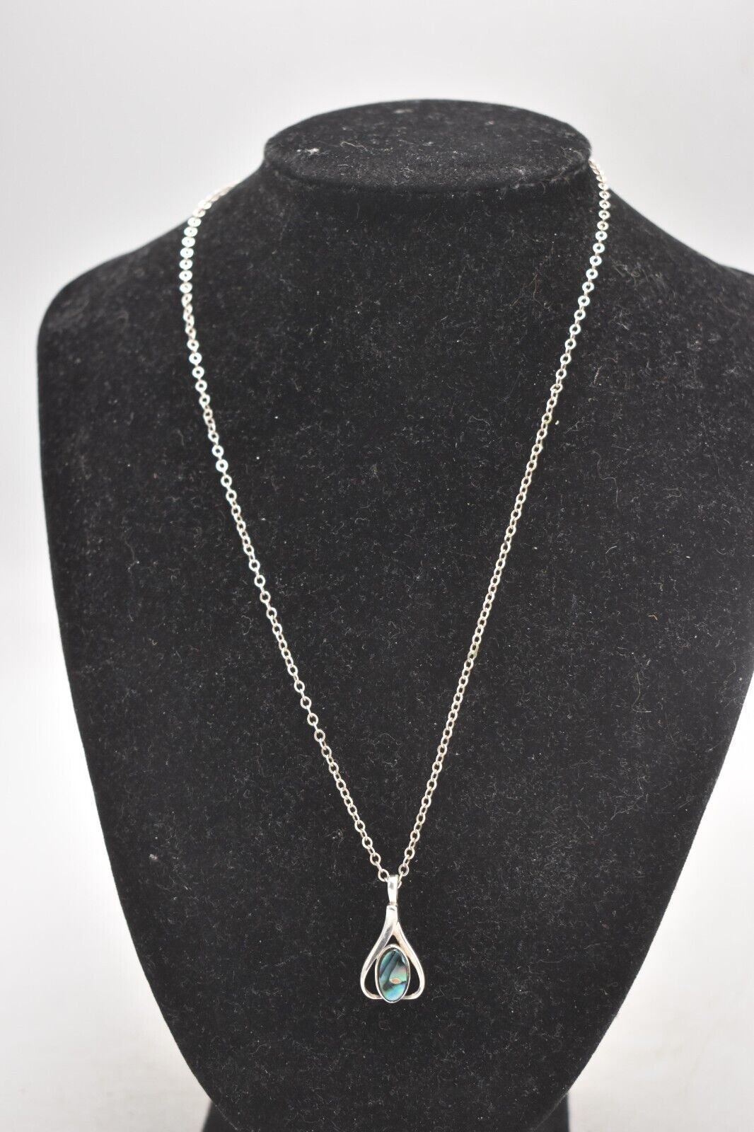 Vintage Sterling Silver 925 Mother of Pearl Abalone Modernist Pendant Necklace
