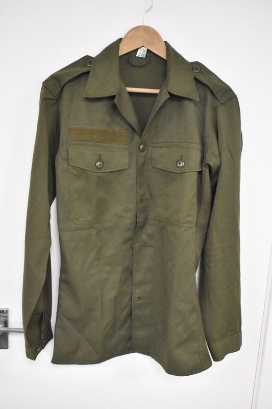 Austrian Army Field Shirt – Heereseigentum Olive – Dated 1983 – 40" Chest