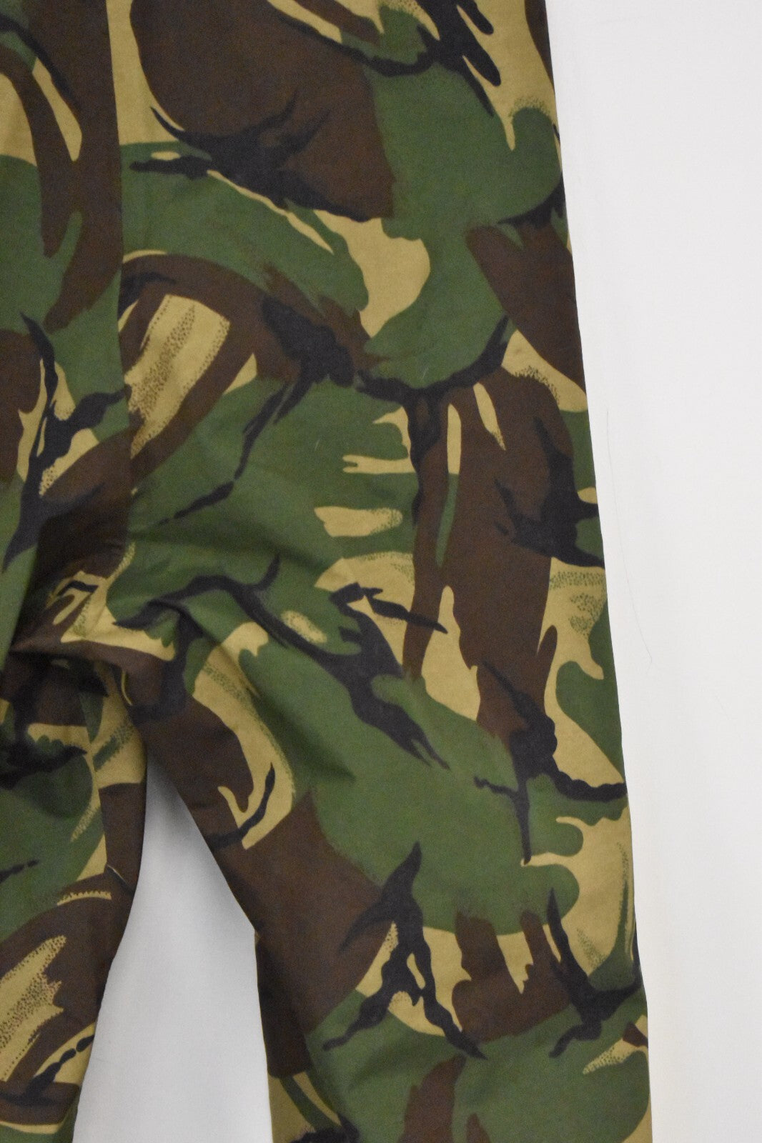 British Army MVP DPM Waterproof Over Trousers – 180/88 (W34" L30") – Military