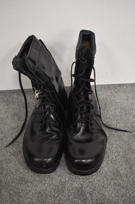 British Army Black High Leg Leather Combat Boots – Size UK 7 / EU 41