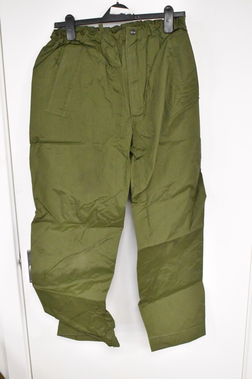 British Army/RAF Foul Weather Waterproof Trousers – Olive Green, Size 170/80