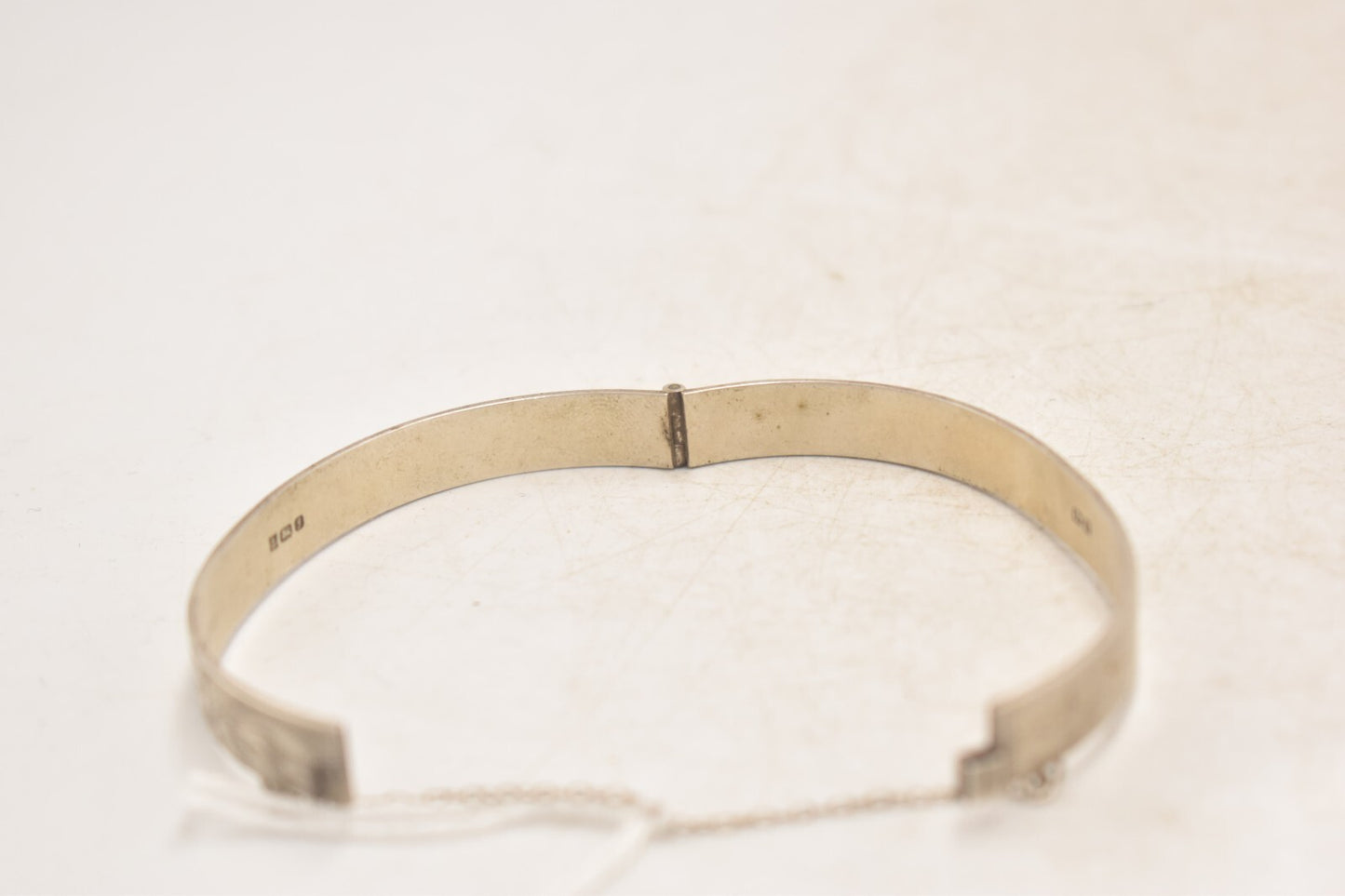 Vintage Sterling Silver 925 Hinged Bangle Bracelet – B Ltd – Birmingham 1983