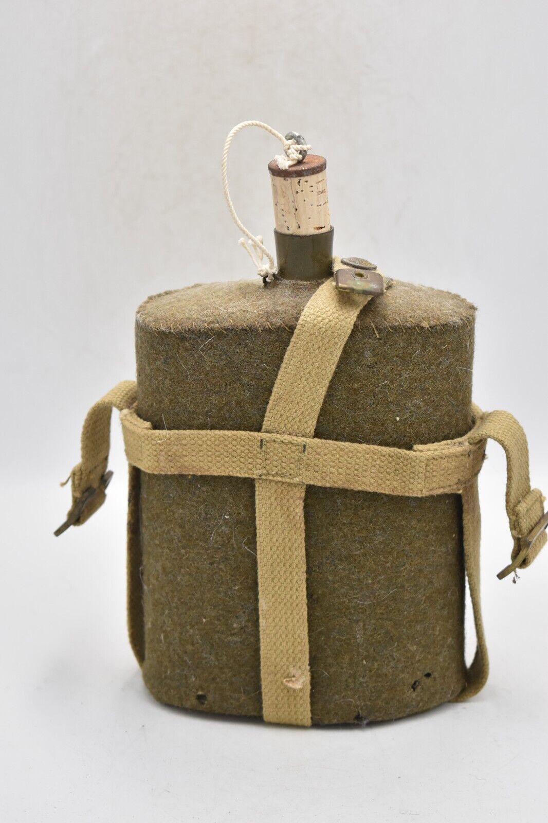 WWII British Army P37 Canteen Water Bottle & Carrier – Original Military Surplus