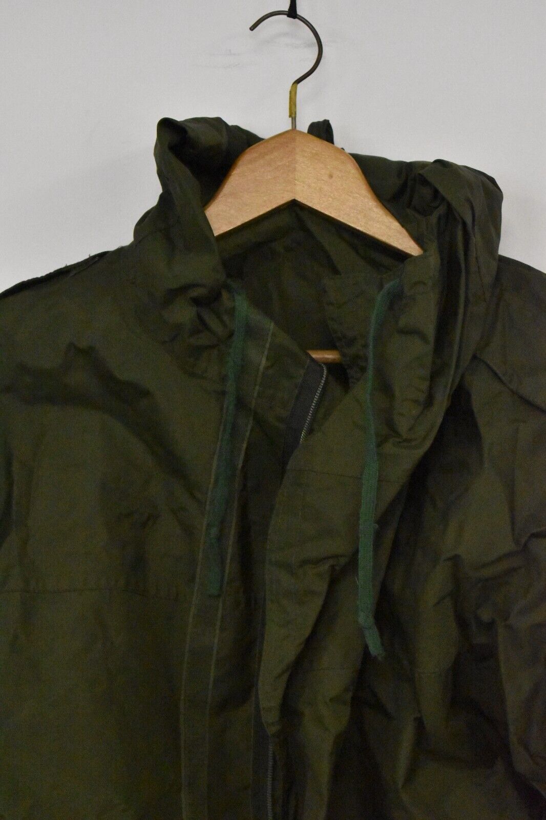 British Army/RAF Olive Green Foul Weather Waterproof Jacket – Size 180/100