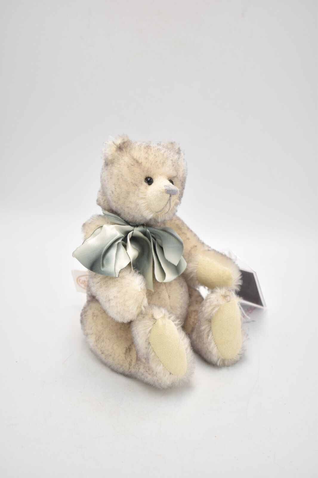 Cotswold Artist Teddy Bear Cobweb The Shakespeare Collection Limited Edition
