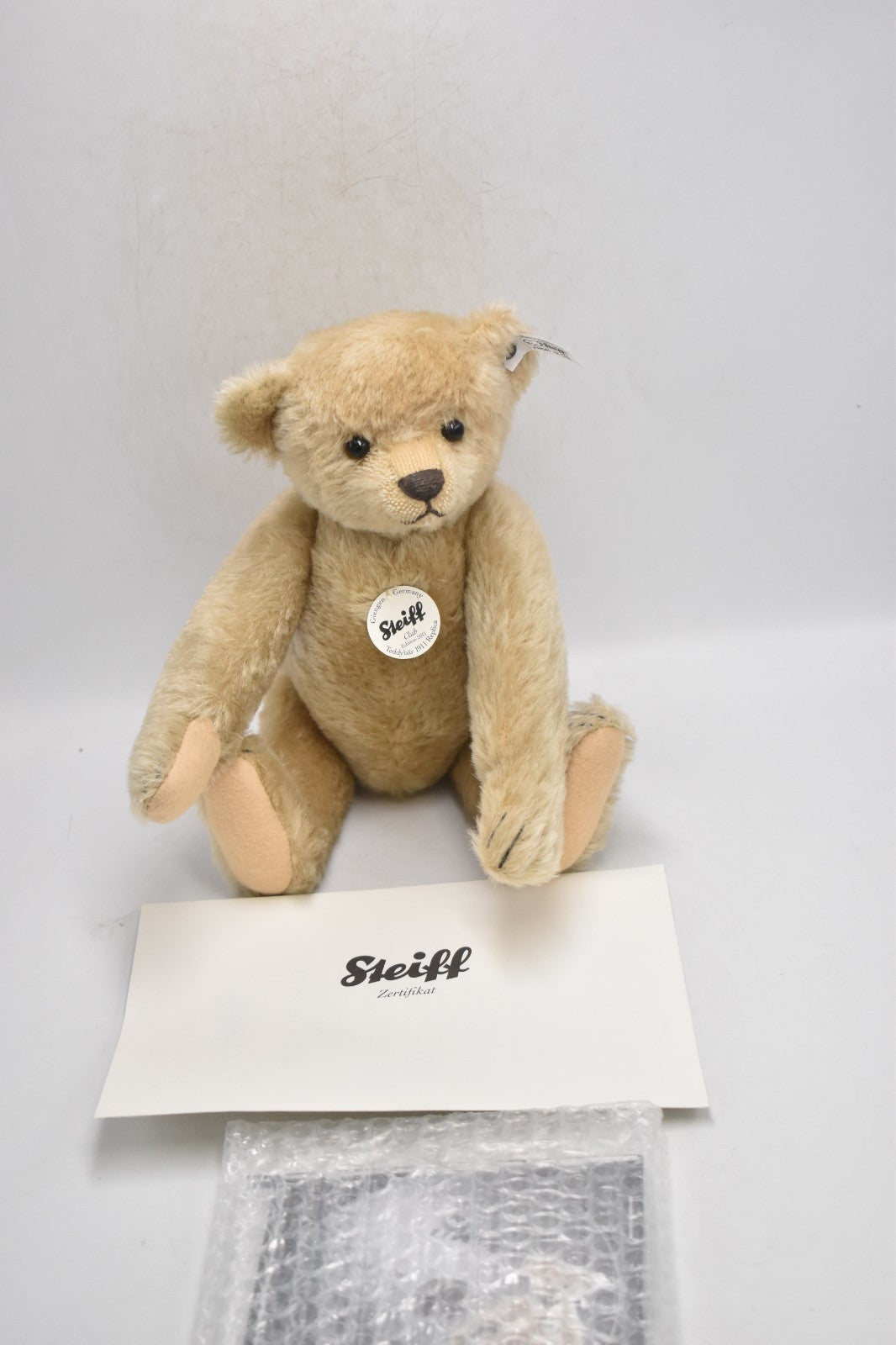 Steiff Teddy Bear Replica 1911 421174 from 2011 Ltd Edition with DVD