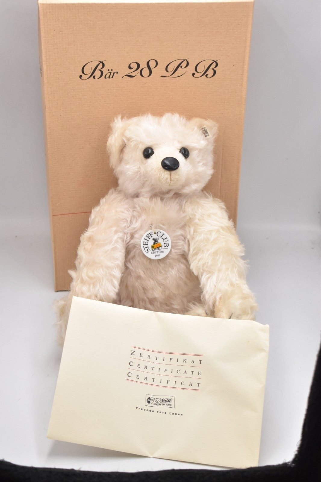 Steiff 28 PB Teddy Bear – Club Edition 2002 – Limited Edition 420290 – Boxed