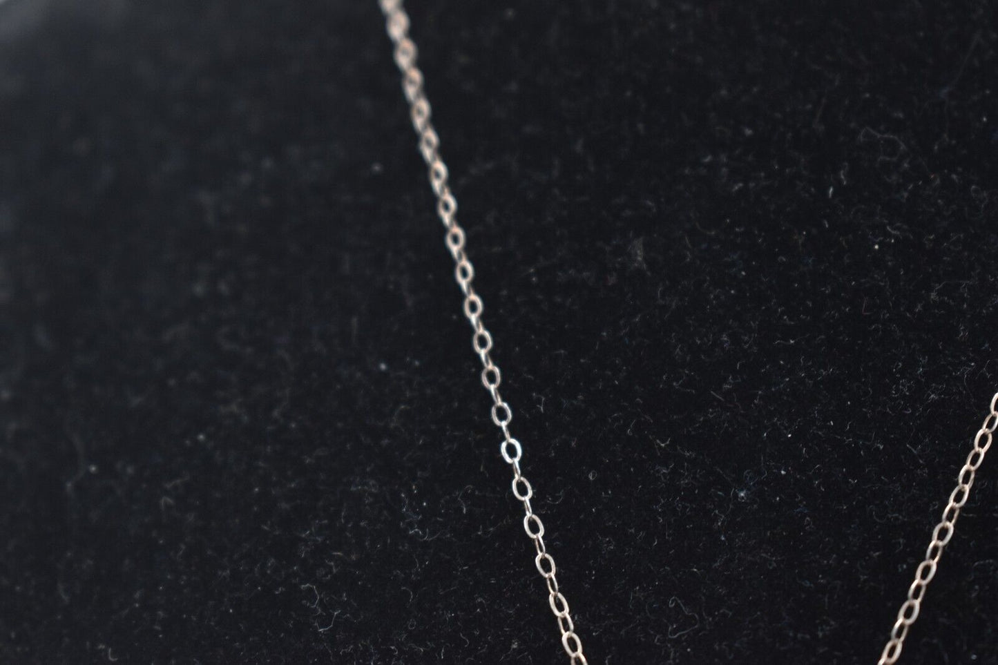Vintage Sterling Silver 925 Necklace and Heart Locket Pendant 41cm