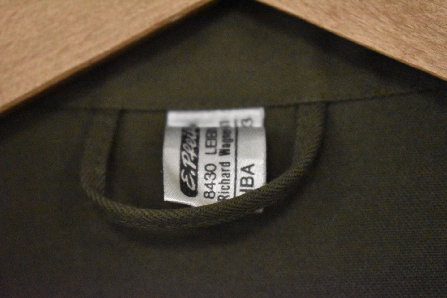 Austrian Army Field Shirt – Heereseigentum Olive – Dated 1983 – 40" Chest