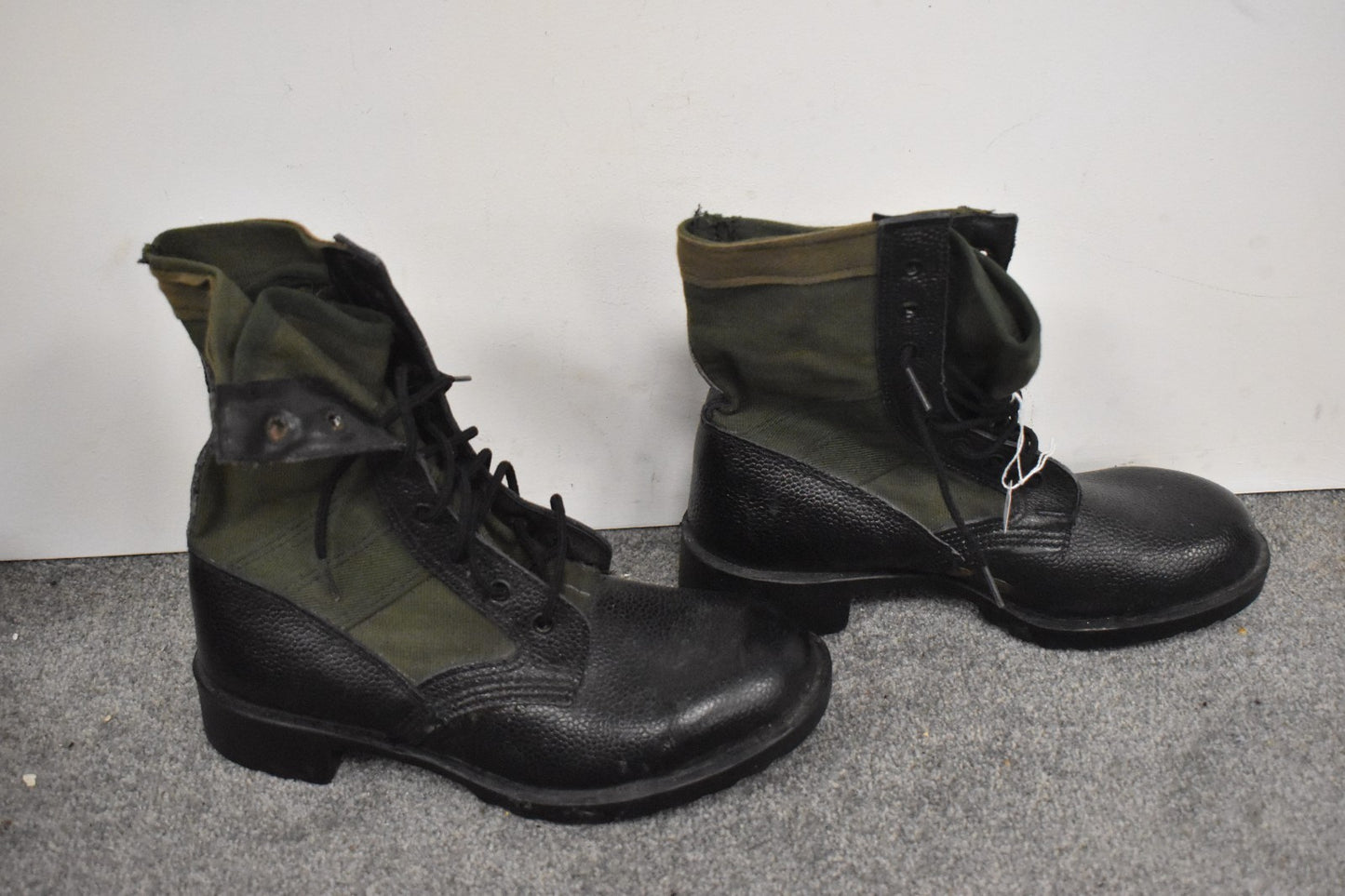 British Army Jungle Boots – UK Size 6 / EU 40