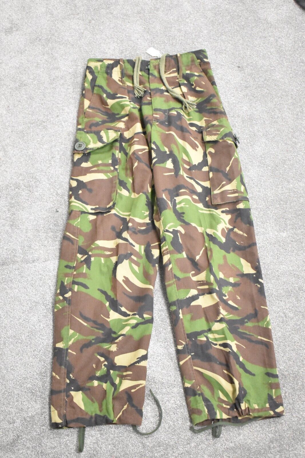 British Army DPM Lightweight Woodland Camo Combat Trousers – Size 75/76/92