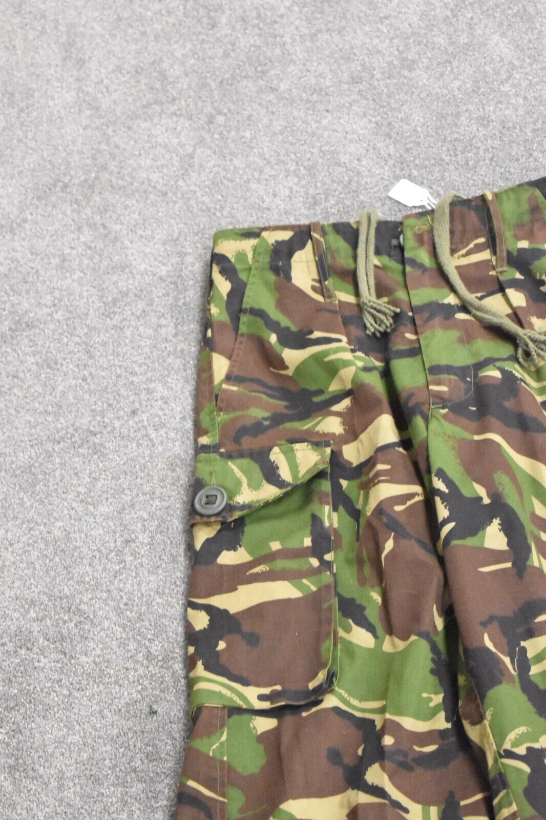 British Army DPM Lightweight Woodland Camo Combat Trousers – Size 75/76/92