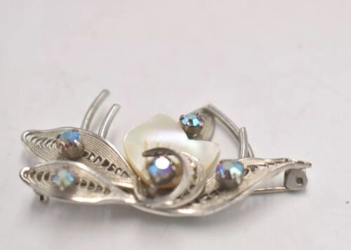 Vintage Mother of Pearl & Silver Tone Filigree Floral Brooch – Costume Jewellery
