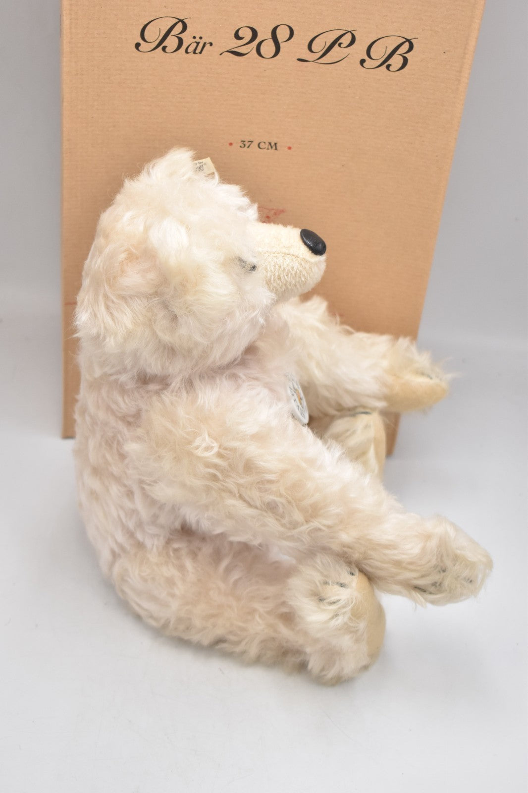 Steiff 28 PB Teddy Bear – Club Edition 2002 – Limited Edition 420290 – Boxed