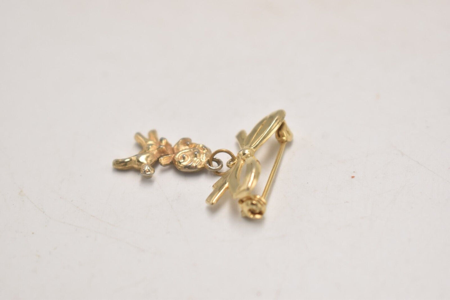 Vintage Gold Tone Poodle Dog Brooch – 4cm – Women's Costume Jewellery