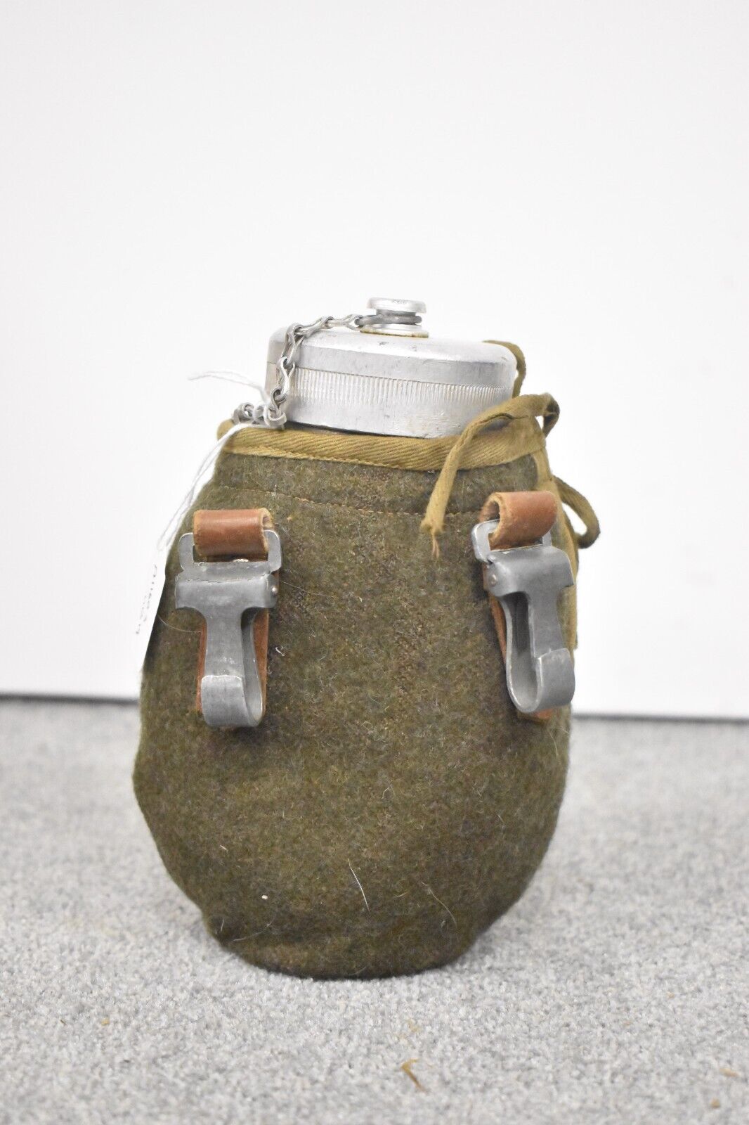 Original Polish Army 1969 Field Canteen – 0.7L Water Bottle – Military Surplus