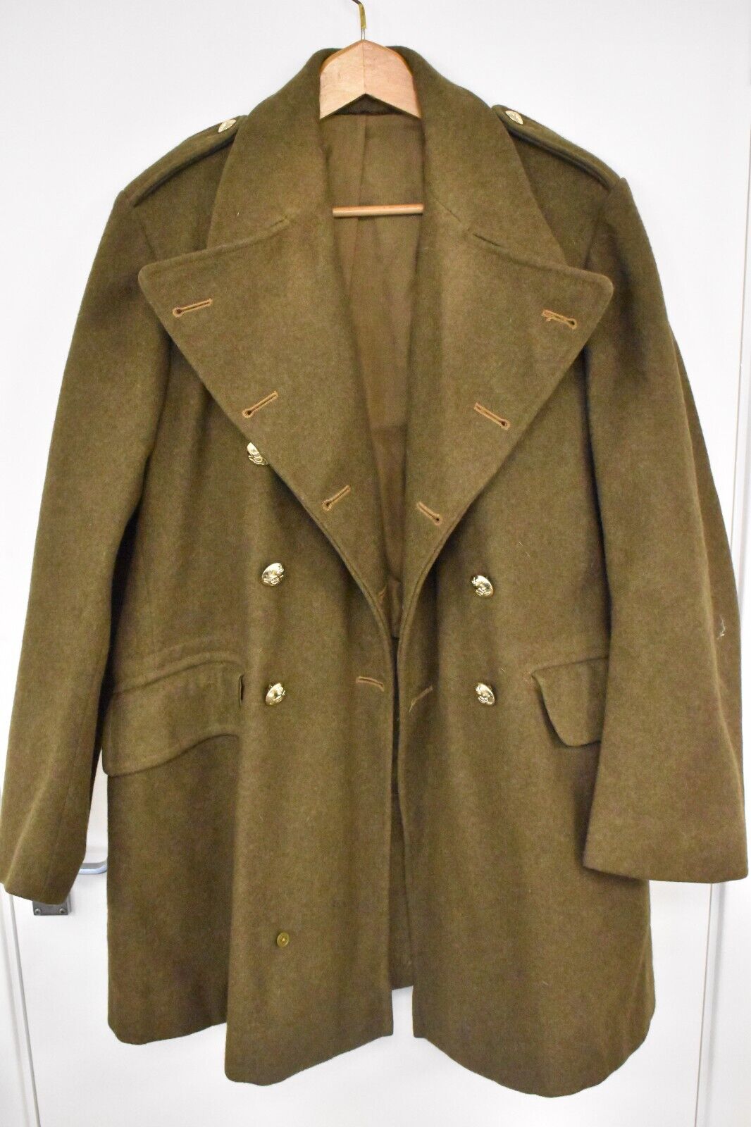 British Army 1951 Pattern Greatcoat – Dismounted Royal Artillery – Dated 1955