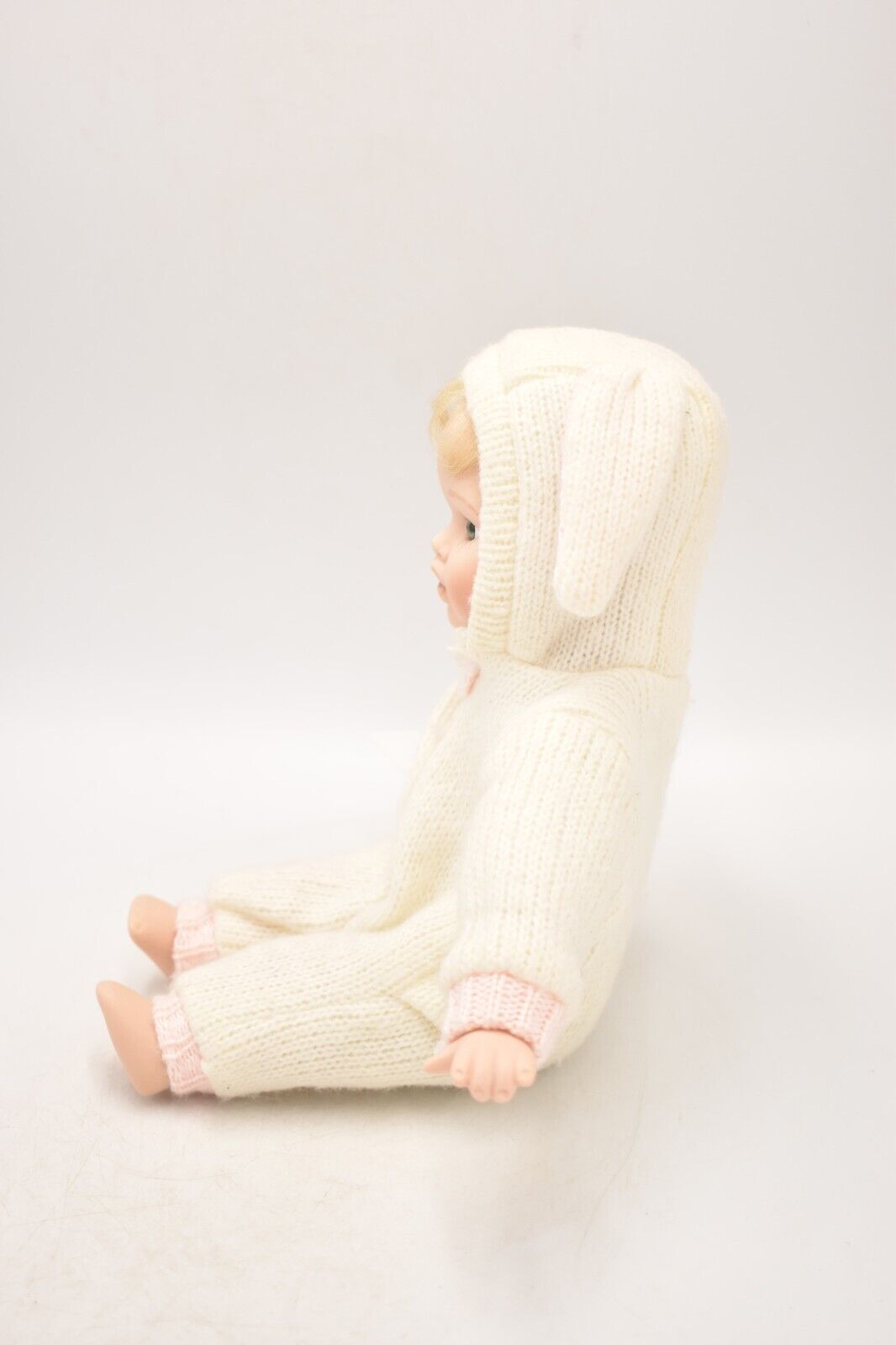 Vintage Sue Wilson Artist Porcelain Doll – Bonny Rabbit – 22cm