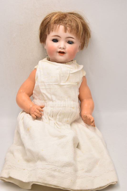 Antique Simon & Halbig K&R Bisque Head Doll 126 – 38cm – Sleepy Eyes