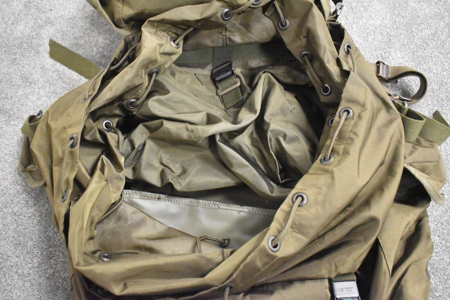Vintage German Austrian Military 1987 Heereseigentum Rucksack Backpack
