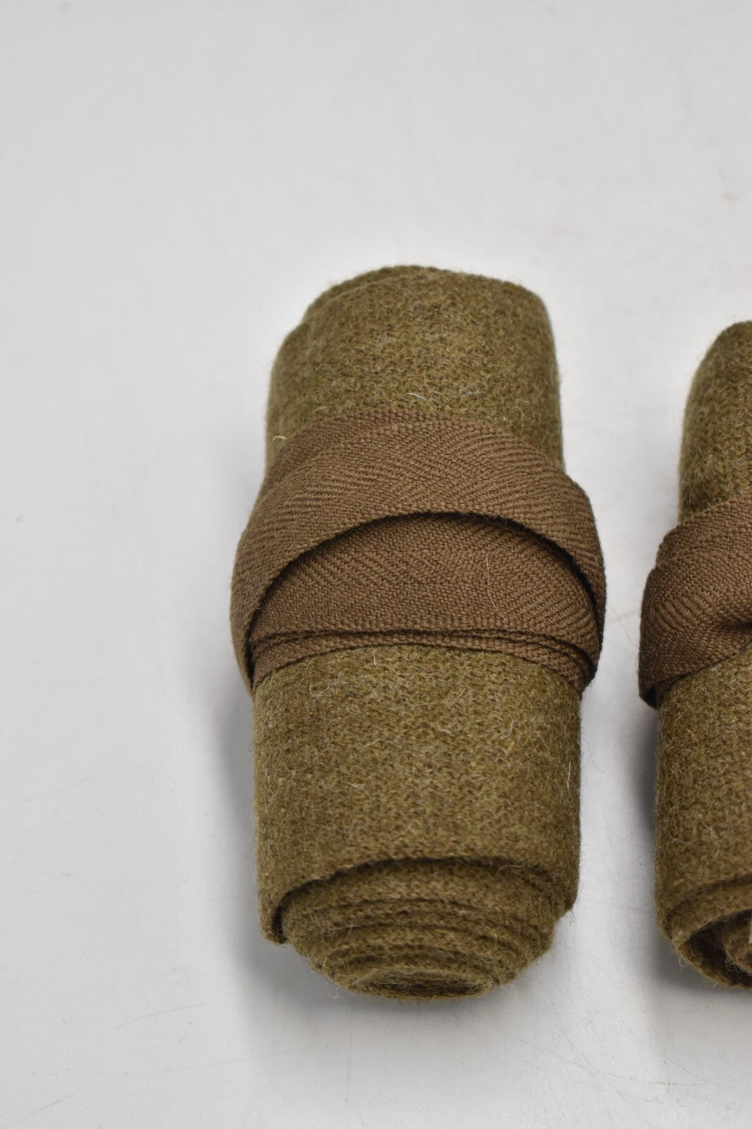 British Army WWI & WWII Khaki Puttees – 4" Width