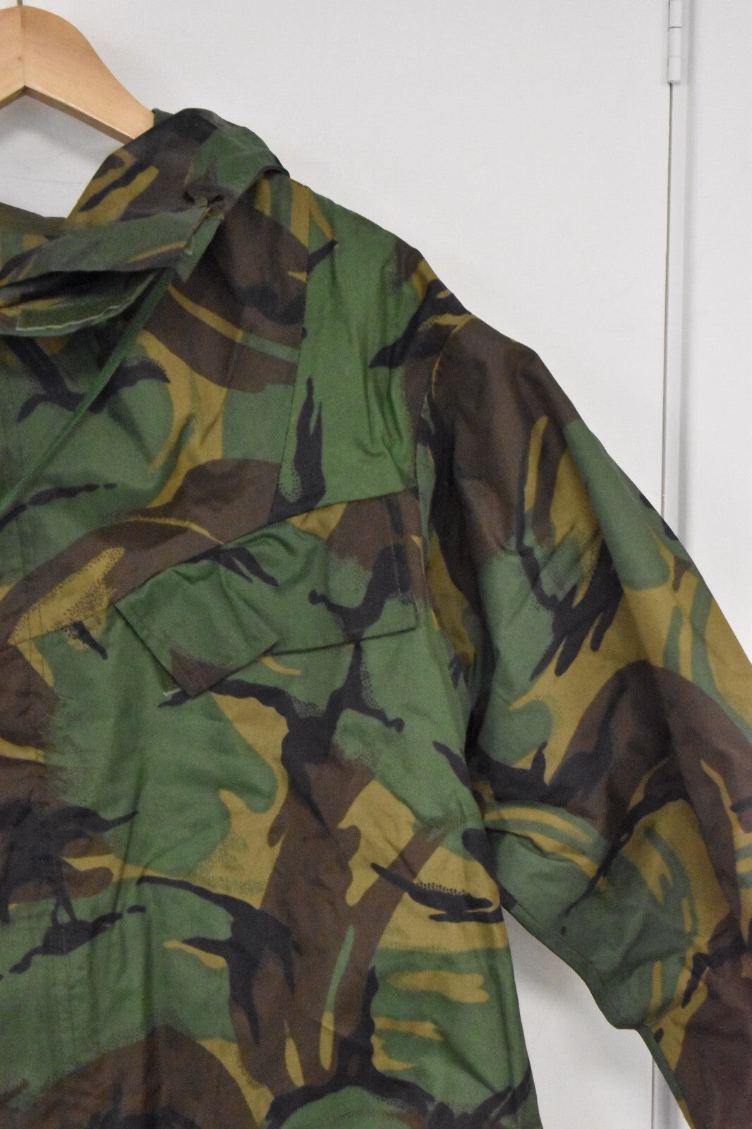 British Army Smock PVC Waterproof DPM Woodland Hooded Jacket Medium 170/90