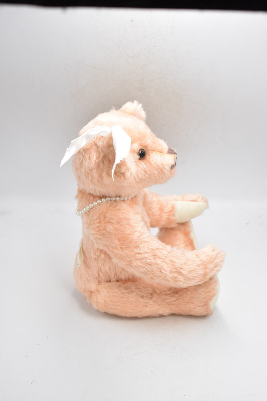 Vintage Artist Bear by Mrs B.M. Beardwell – OOAK Mohair Teddy Bear with Pearls