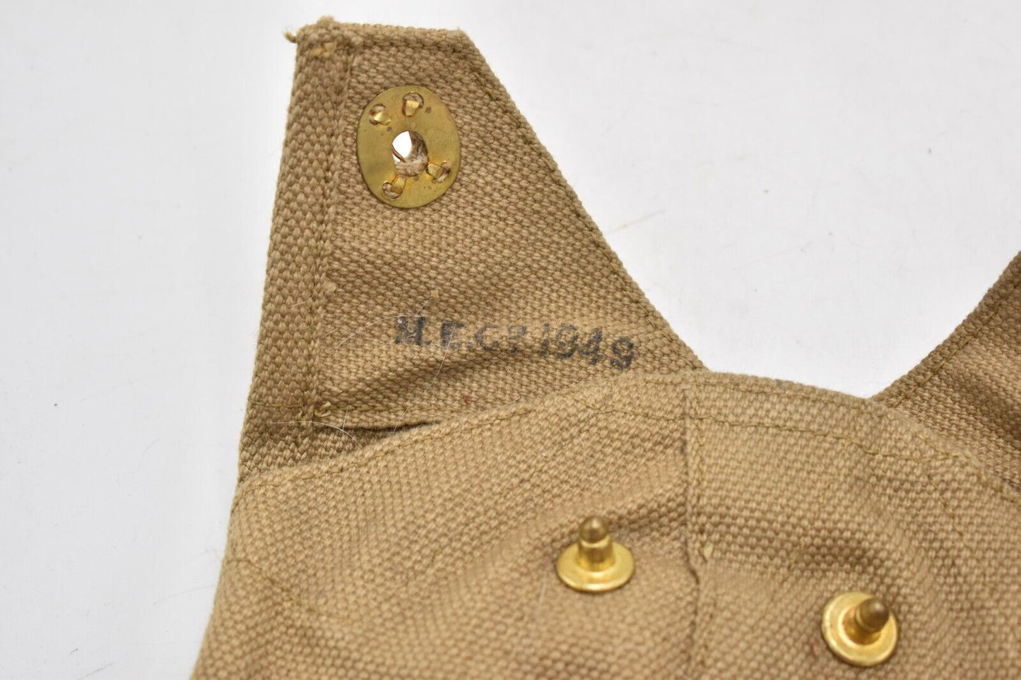British Army 44 Pattern Water Bottle Pouch Canteen Carrier Tan – Dated 1949 MECO