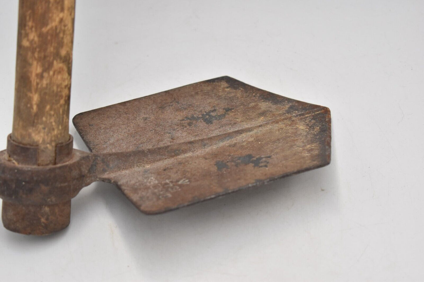 British Army WWII Entrenching Tool – Dated 1944
