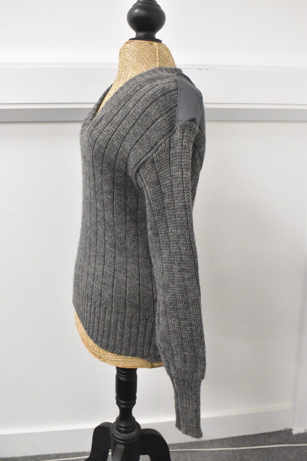 British Army Women’s Grey Wool Jersey Pullover Jumper 1978 Size 2 Broad Rib