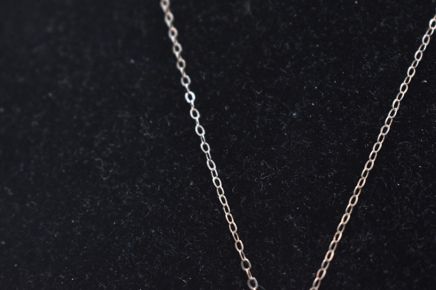 Vintage Sterling Silver 925 Necklace and Heart Locket Pendant 41cm
