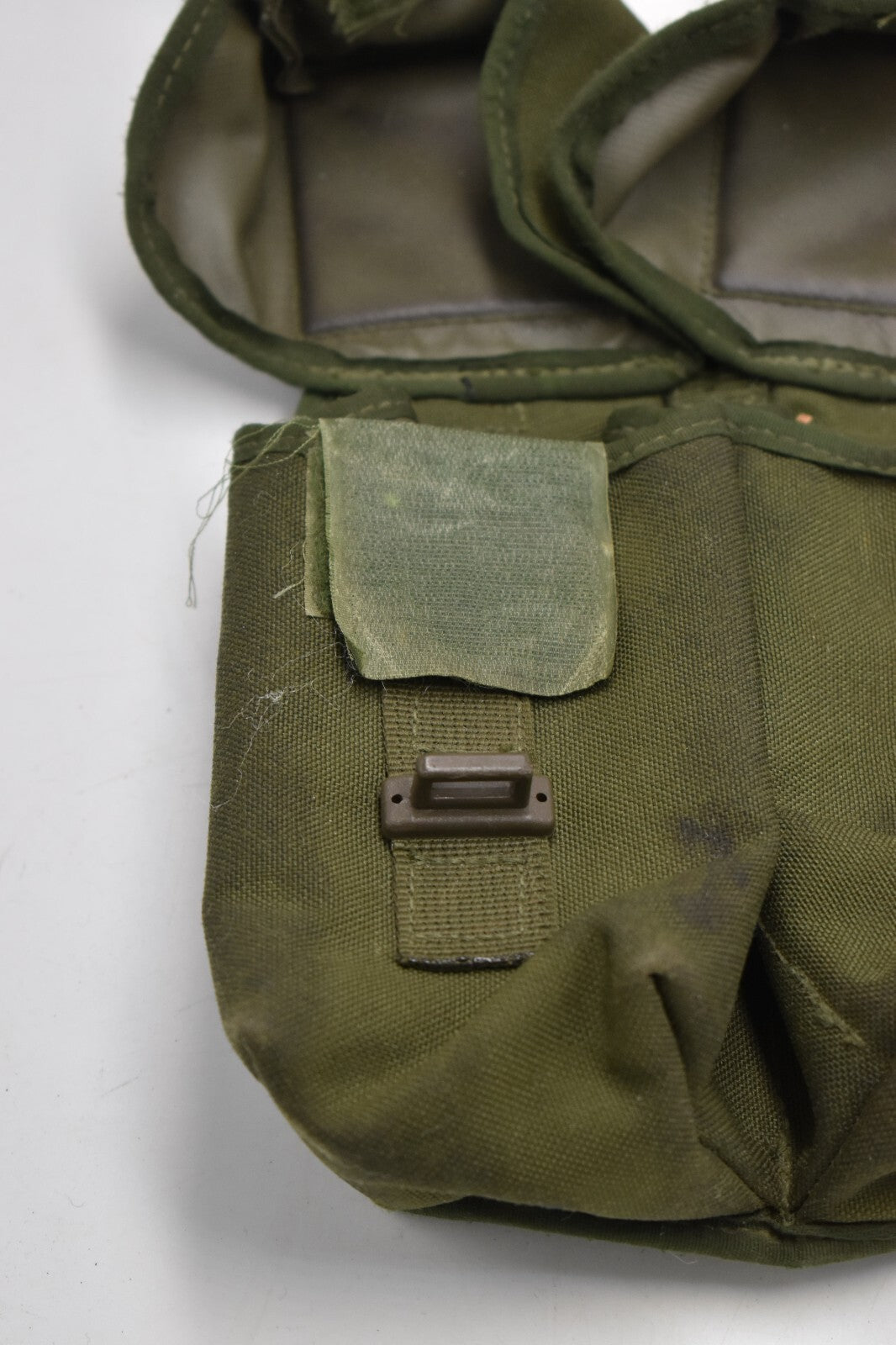British Army Olive Green PLCE Right Hand Double Ammunition Pouch Dated 1990